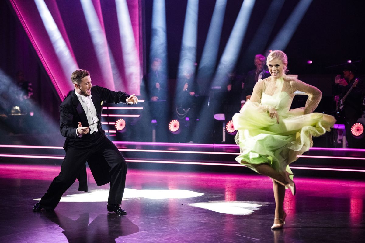 I anden udsendelse af "Vild med dans" dansede Jimilian og Asta en quickstep, og fik sammenlagt 22 point fra dommerne.
