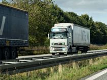 Kæmpe uheld: Lang kø på motorvej