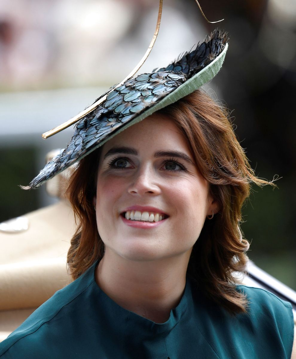 Prinsesse Eugenie blev gift den 12. oktober 2018 med Jack Brooksbank. Prinsessen er datter af Prins Andrew og Hertuginde Sarah.