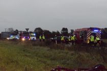 Fastklemt i ulykke ved rundkørsel