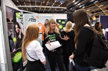 Vil trække udenlandsk arbejdskraft til