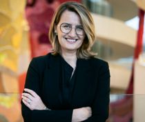 Køns-skifte i toppen efter sex-anklager