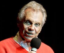 Legendarisk komiker død