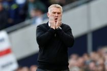 Fyret efter fem nederlag i træk