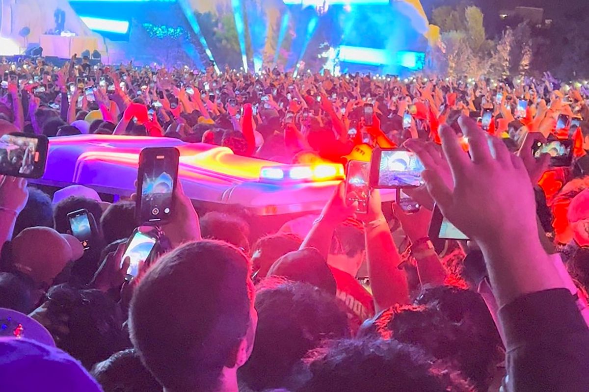Otte mennesker mistede livet, da rapperen Travis Scotts Astroworld-festival udviklede sig kaotisk. (Arkivfoto)