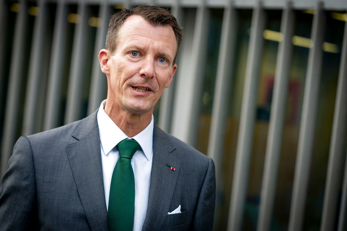 Prins Joachim må erkende, at pengene fosser ud af kassen i hans virksomhed De 5 Gaarde.