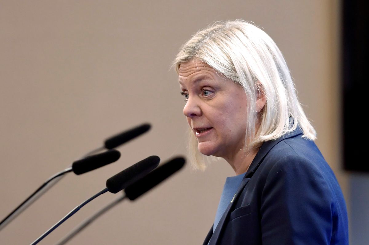 Sveriges første kvindelige statsminister holdt ikke en dag. Nu har hun valgt at trække sig efter få timer