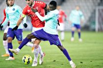 Smider to point i overtiden