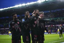 Tager første stik i kvartfinalen