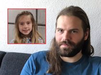 Far og datter som sunket i jorden