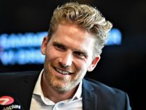 Formand trækker sig