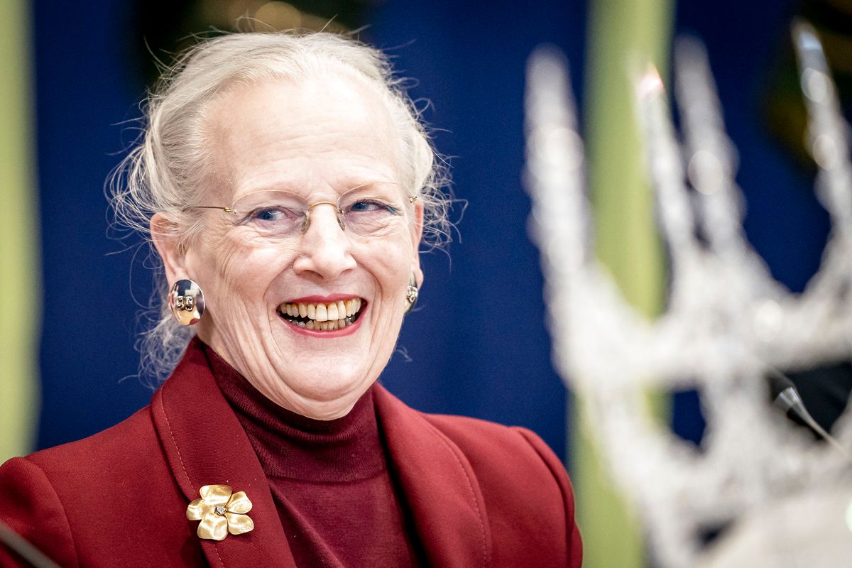 I anledning af Margrethes regentjubilæum den 14. januar udkommer en ny bog, der tager læseren med helt tæt på nogle af hendes private skatte.