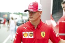 Går i sin legendariske fars fodspor