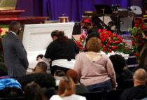 Eks-betjent dømt for drab på sort mand