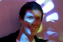 Popstars-Jon gør comeback