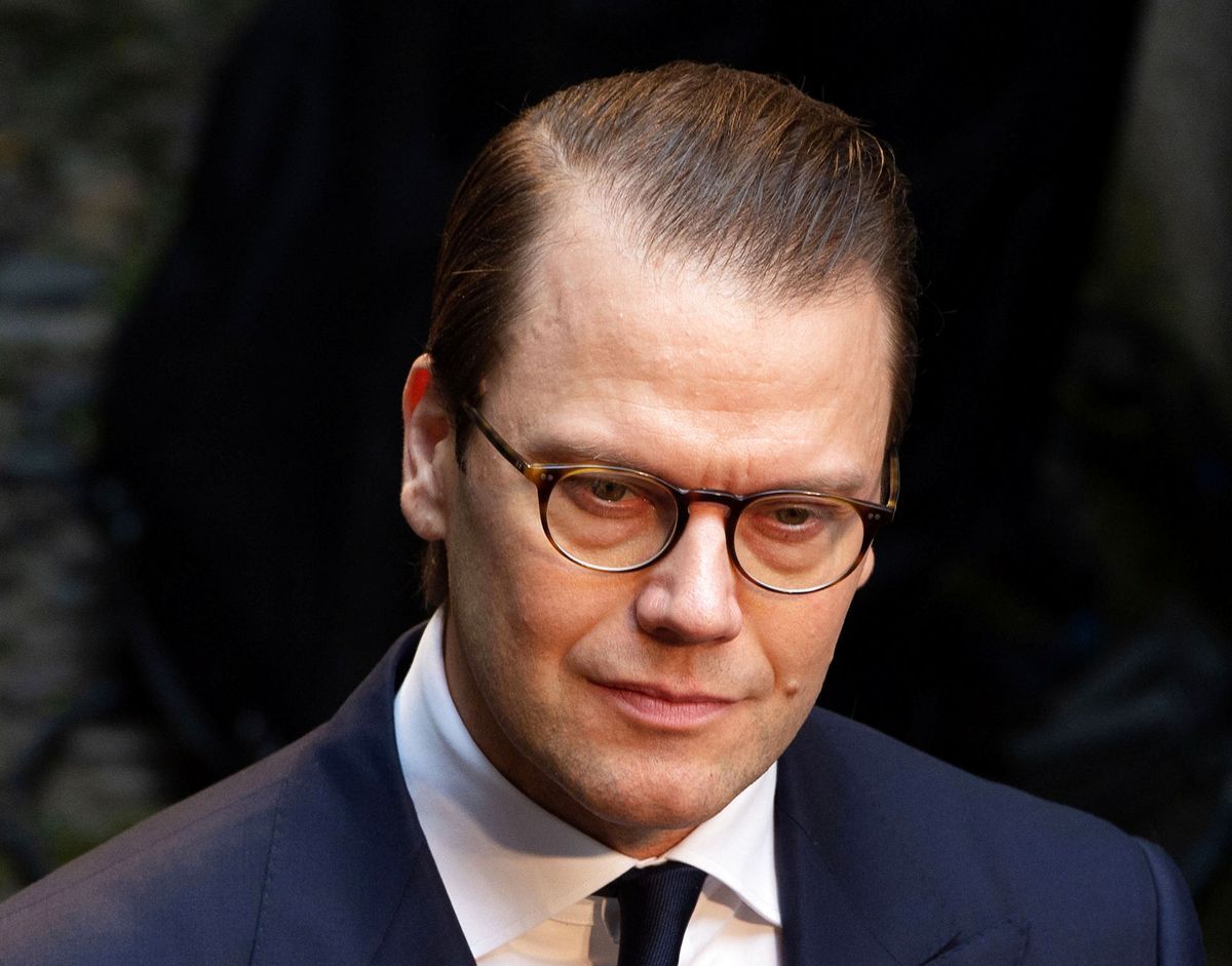 Nyretransplanterede prins Daniel er ramt af corona for anden gang. Han er heldigvis færdigvaccineret og har også fået det tredje booster-stik.