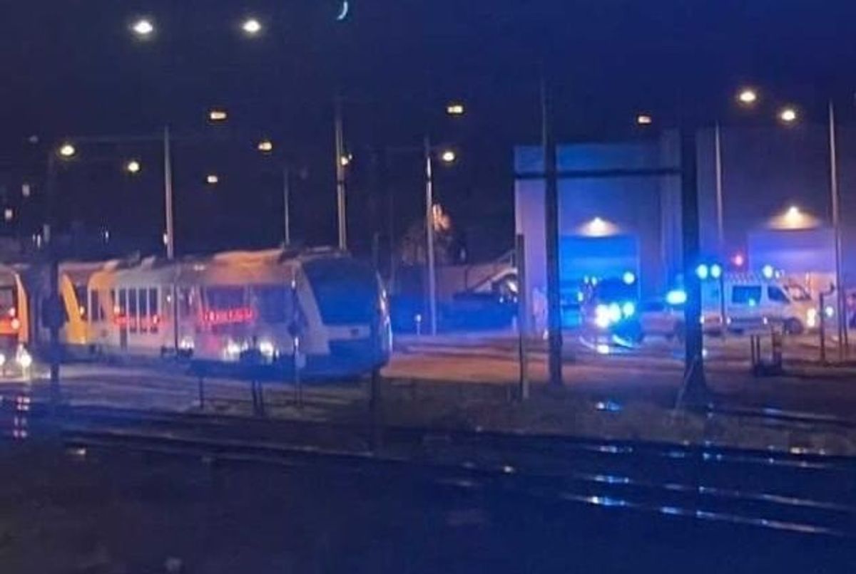 Politiet var massiv til stede for at undersøge ulykkens omstændigheder.