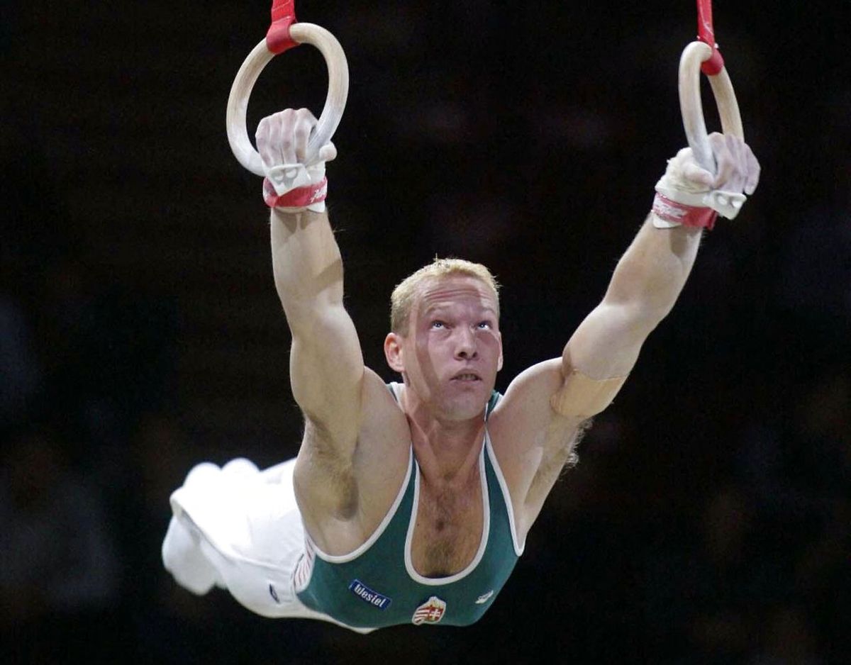 Den olympiske mester fra 2000, ungareren Szilveszter Csollany, der her ses i ringene, er død.