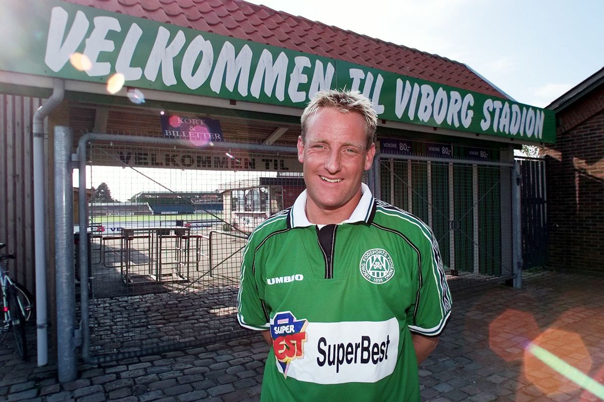 Søren Frederiksen har legendestatus i Viborg FF, og i 2004 blev han gift i straffesparksfeltet på fodboldklubbens stadion.