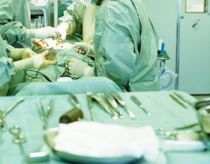 Kirurg meldt til politiet