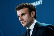 Macron frygter russerne vil tage det