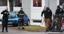 Drama: Reddet ned fra væltet lift