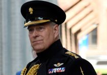 Fra krigshelt til skandaleprins