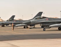 Danmark klar med tropper og fly