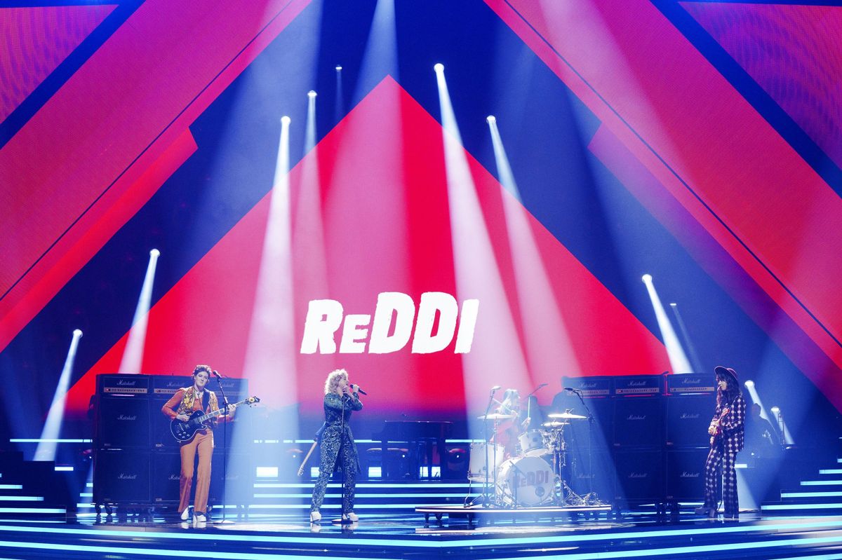 Danmark har vundet det internationale melodigrandprix tre gange: i 1963 med Grethe og Jørgen Ingmanns "Dansevise", i 2000 med Brødrene Olsens "Smuk som et stjerneskud" og i 2013 med Emmelie de Forests "Only Teardrops". Nu skal Reddi forsøge at gøre dem kunsten efter.