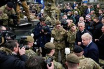 Nu må de ikke kæmpe for Ukraine