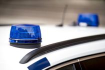 Mand faldet ned under bygningsarbejde