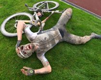 Cykelrytter får hjertestop under spurt