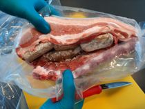 Gør chok-fund i flæskesteg