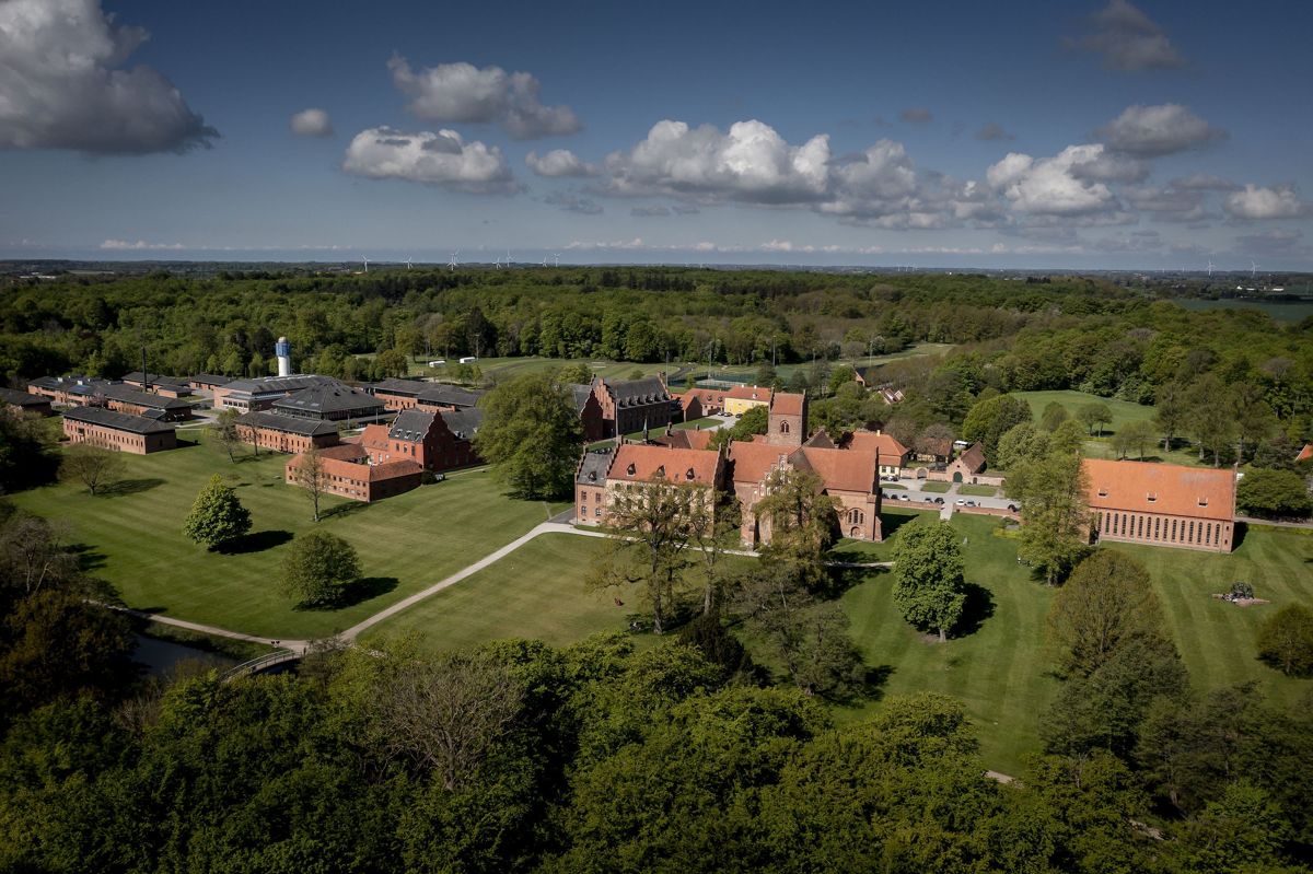 Kronprinsparrets ældste søn, prins Christian, går i gymnasiet på Herlufsholm og bor på skolen. (Arkivfoto).