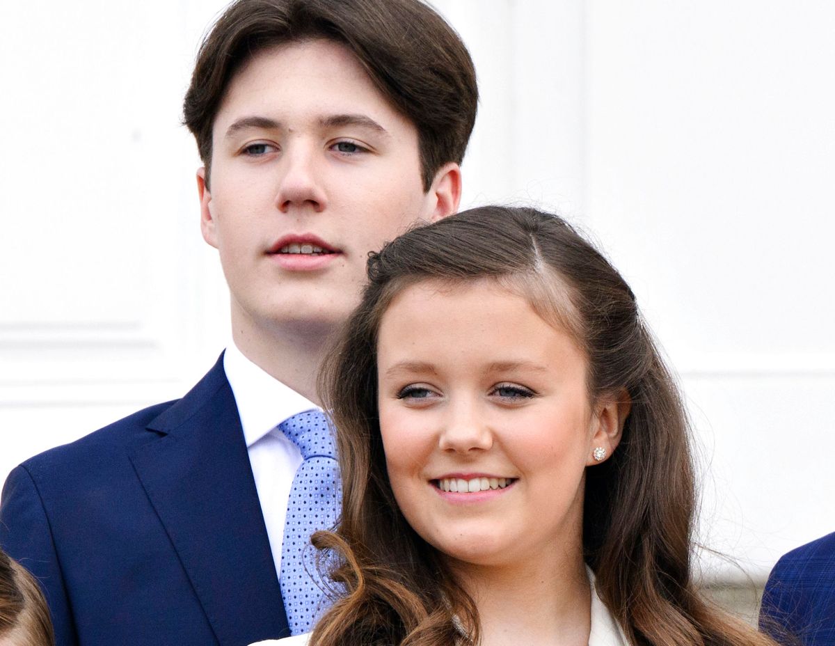 16-åreige prins Christian er allerede elev på Herlufsholm og efter planen starter prinsesse Isabella på skolen efter sommerferien.