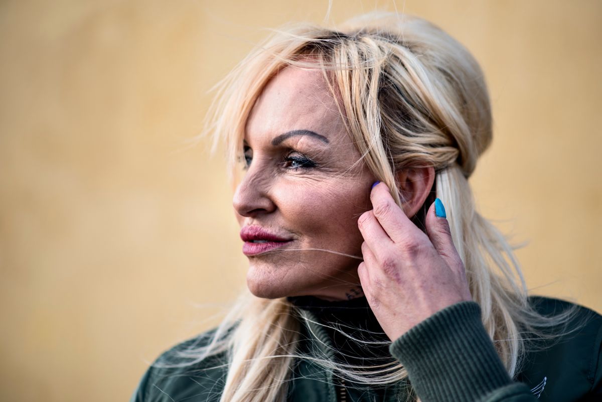 - Der sker rigtig meget oppe i det æg, lyder det fra realitydeltageren.