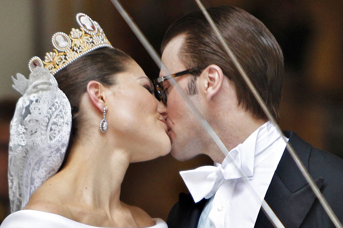 - Tak, fordi I har givet mig min prins, sagde kronprinsesse Victoria til svenskerne, efter at hun var blevet gift med prins Daniel, som inden ægteskabet med den svenske tronarving bar det borgerlige navn Daniel Westling og arbejdede som personlig træner. (Arkivfoto).