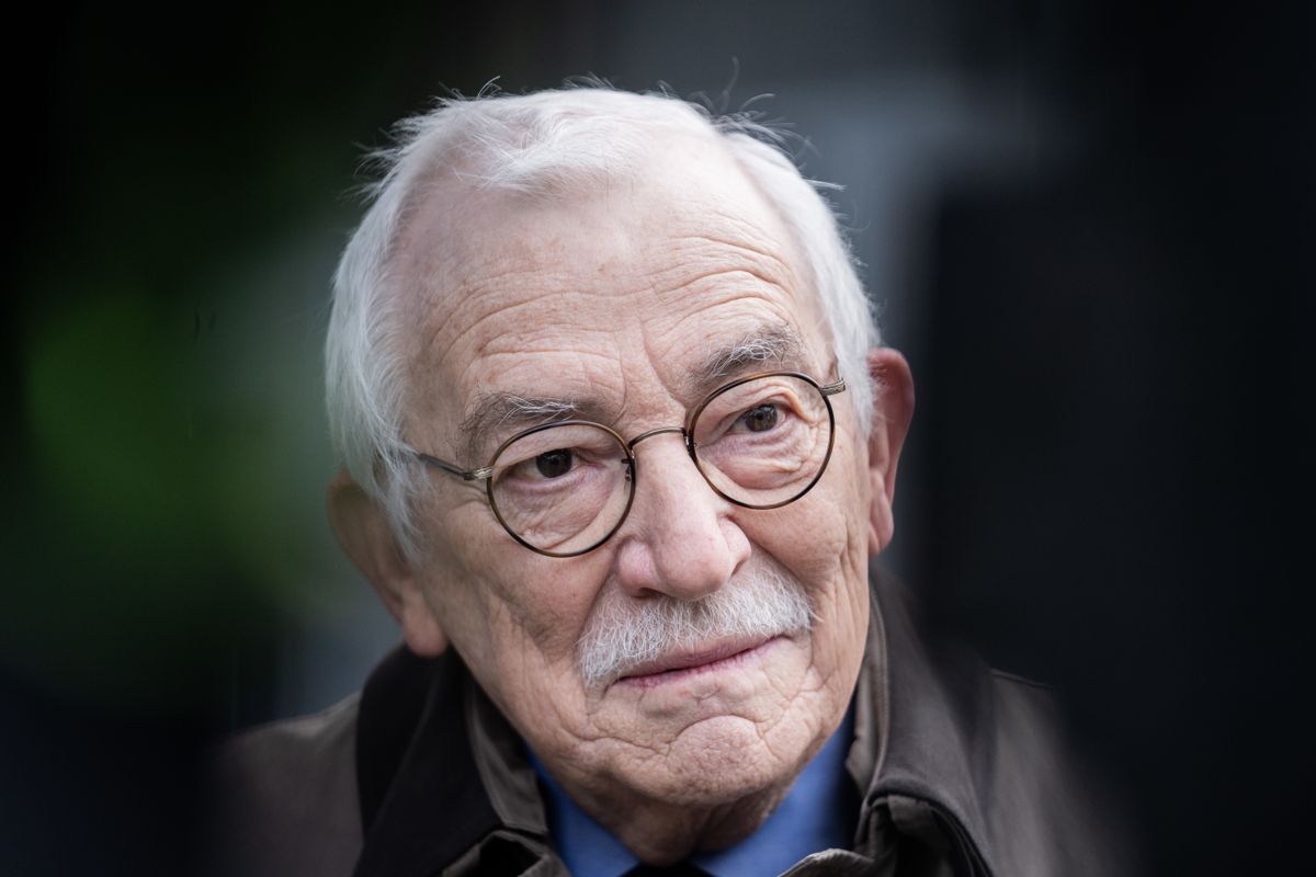 Uffe Ellemann-Jensen er død. Han blev 80 år gammel.