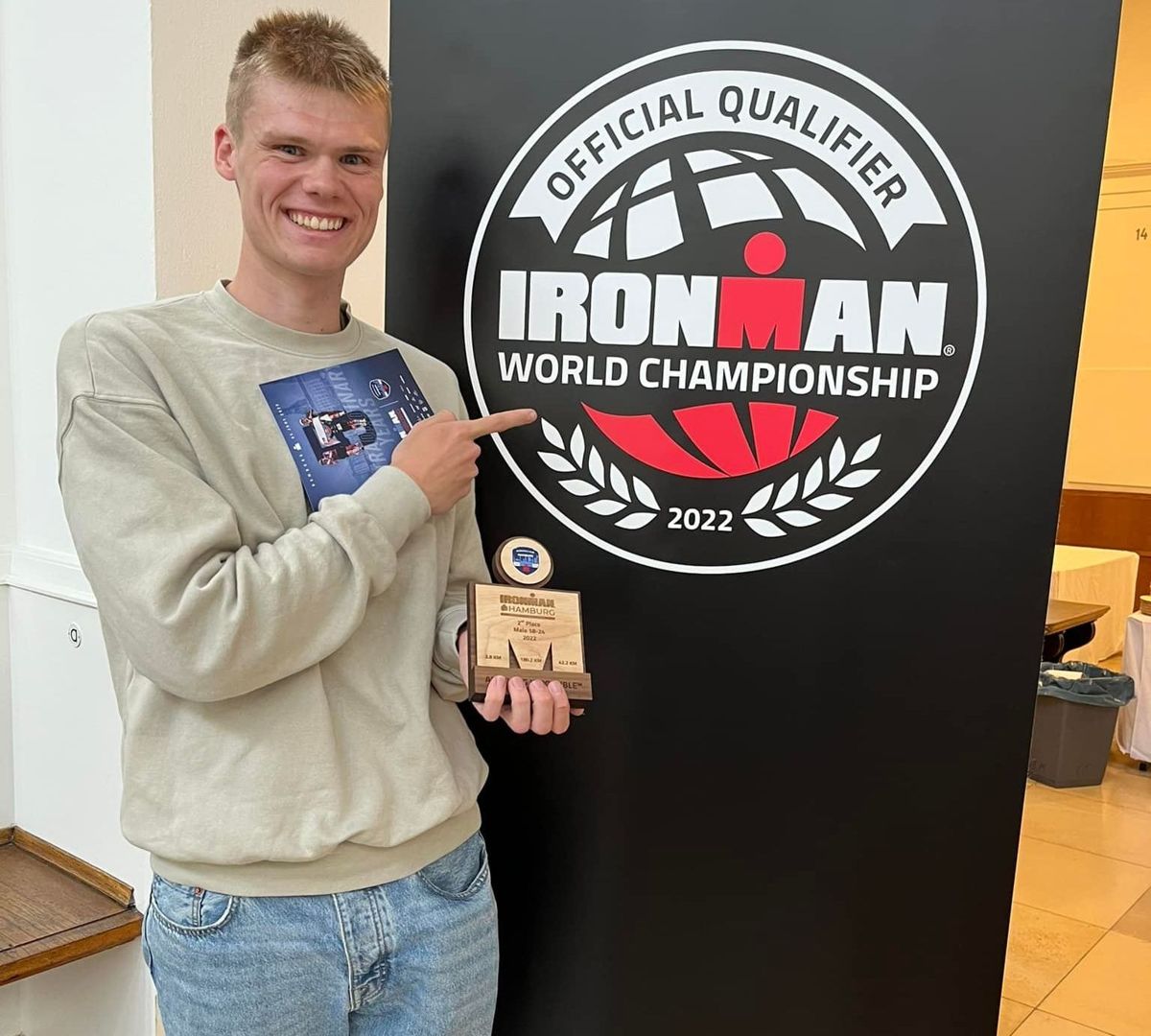 21-årige Mathias Jensen har kvalificeret sig til VM i Ironman på Hawaii til oktober.