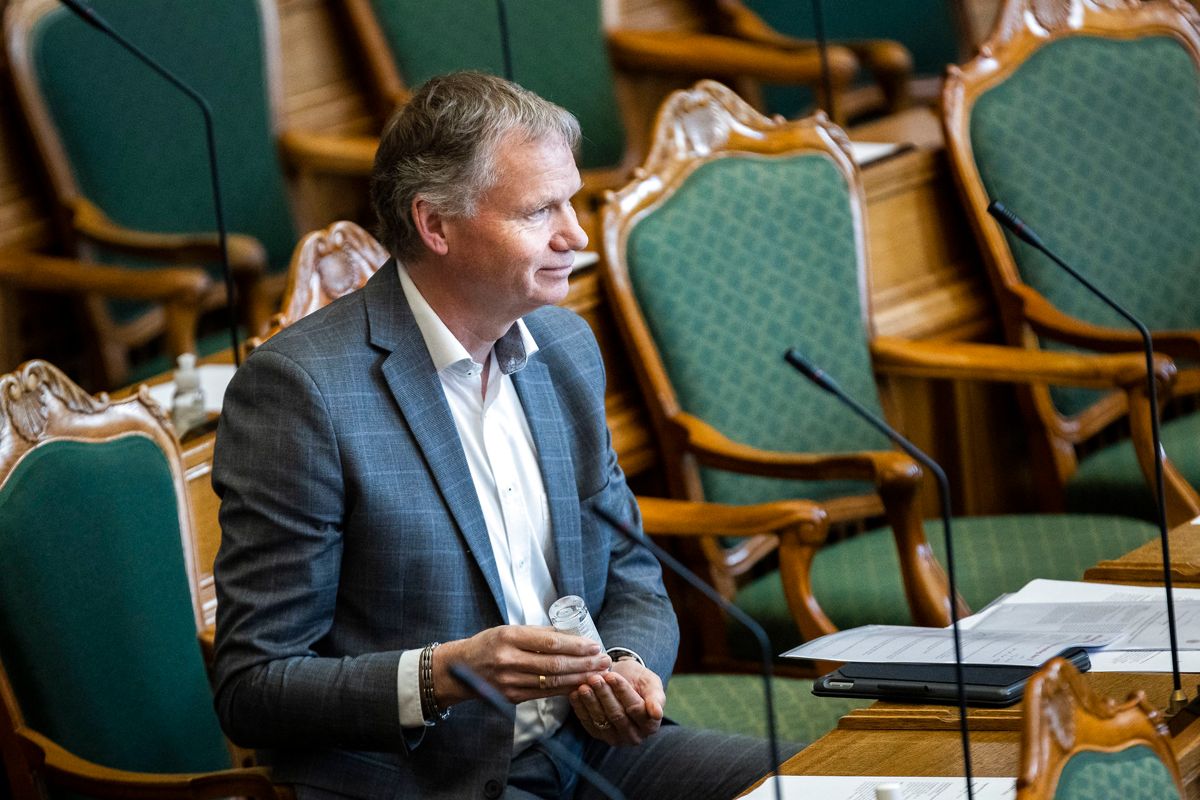 Jens Henrik Thulesen Dahl (DF) under Møde i Folketingssalen i april 2021.