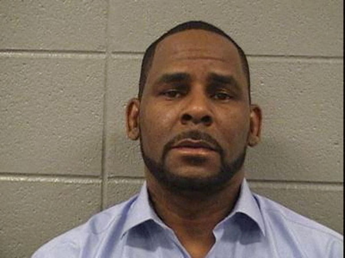 R. Kelly skal afsone 30 år bag tremmer.