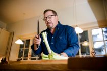 James Price smidt på porten