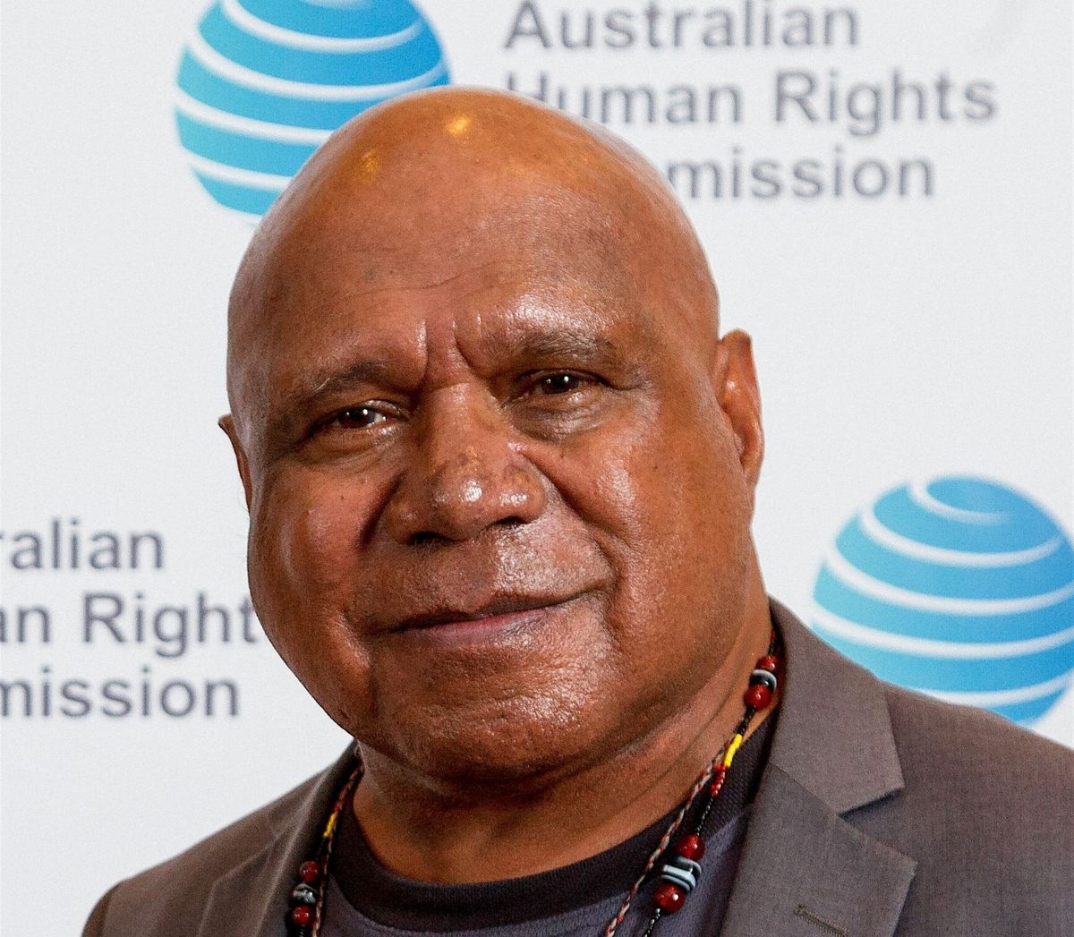 Archie Roach er død.