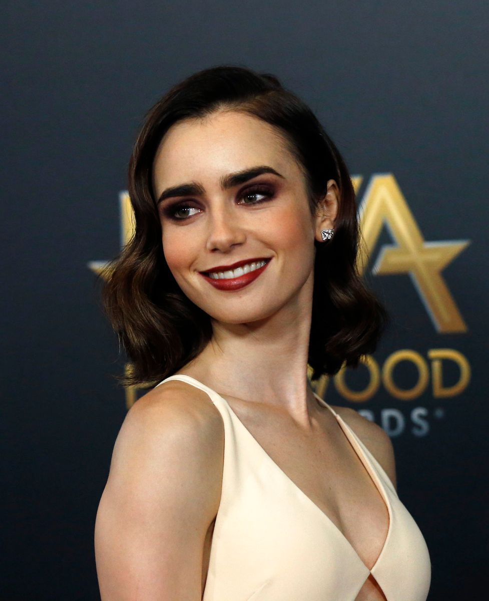 Lily Collins på ferie med gemalen i Rørvig.