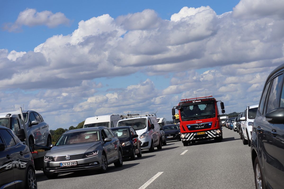 Der er massiv kø på E20 Fynske Motorvej.