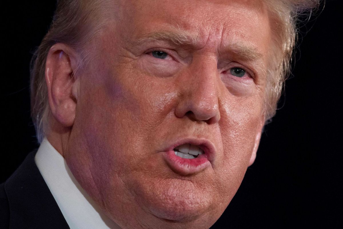 Donald Trump bliver efterforsket for spionage, lyder det fra medie.