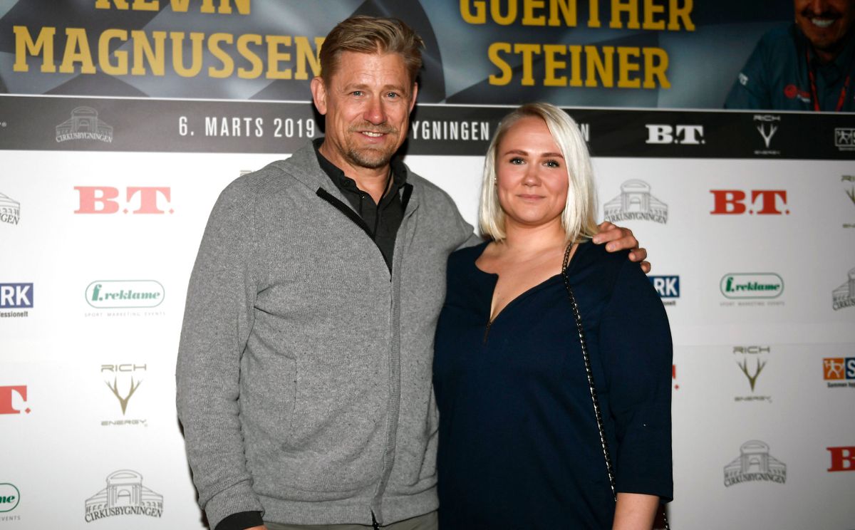 Cecilie Schmeichel ses her sammen med sin far, det danske målmands-ikon Peter Schmeichel.