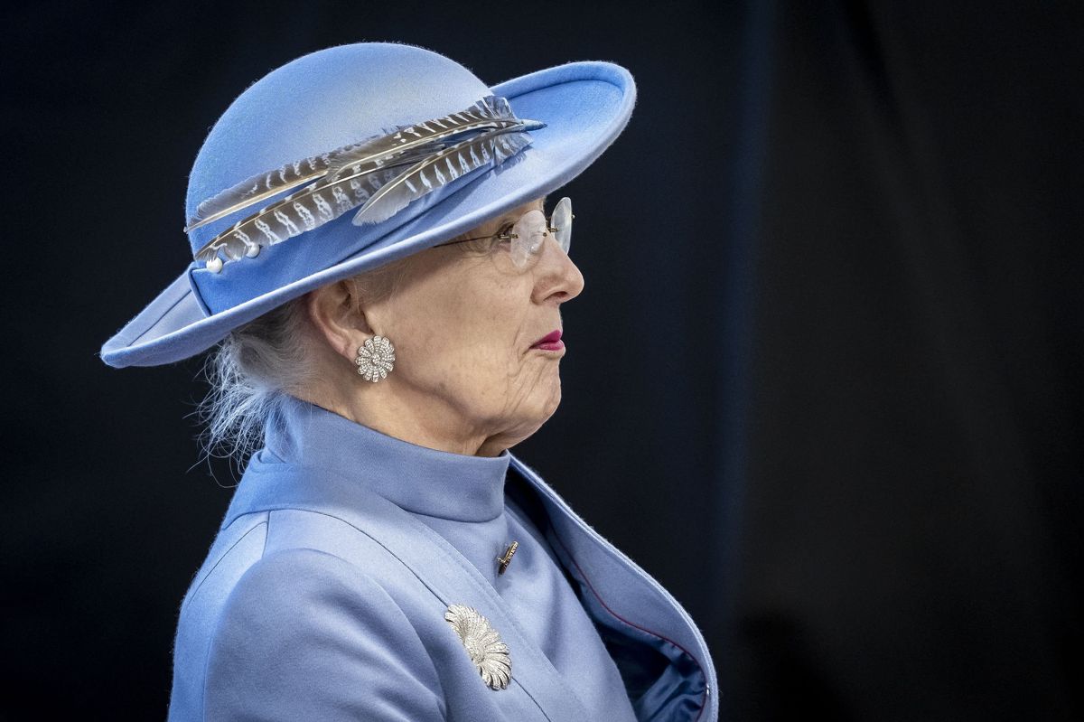 Onsdag kom det frem, at dronning Margrethe for anden gang er blevet smittet med coronavirus.