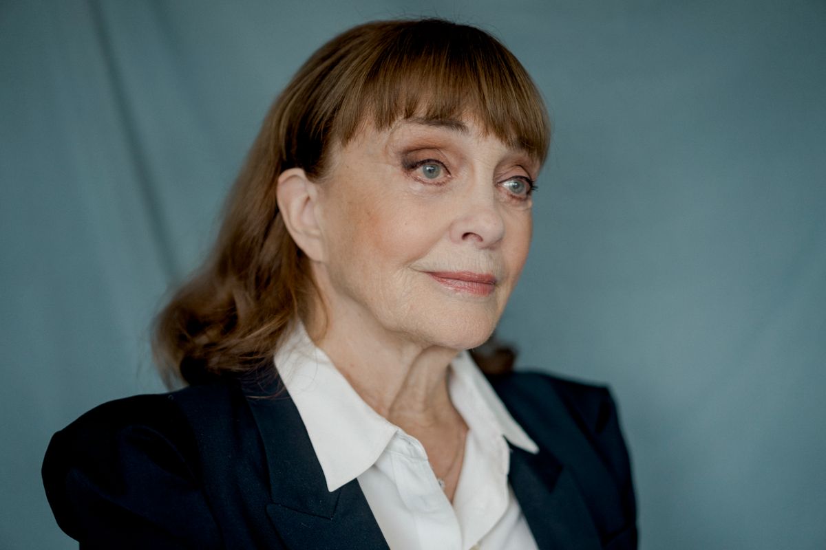 Malene Schwartz sætter sin akvamarin-ring til salg.