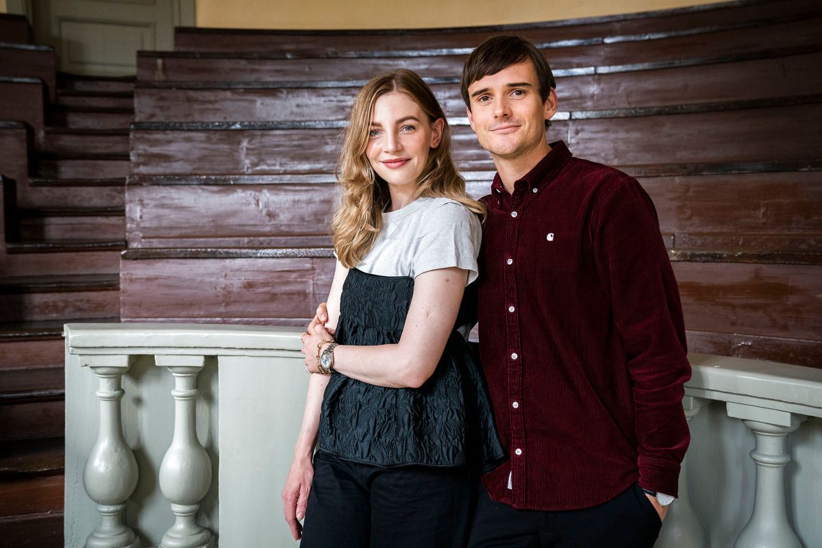 Kasper Dalsgaard og Molly Egelind er også med som par i femte sæson af "Sygeplejeskolen".